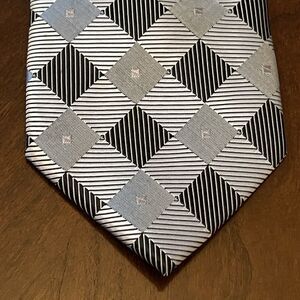 Chereskin Blue Hand Made 100% Polyester Men’s Neck Tie Made In China